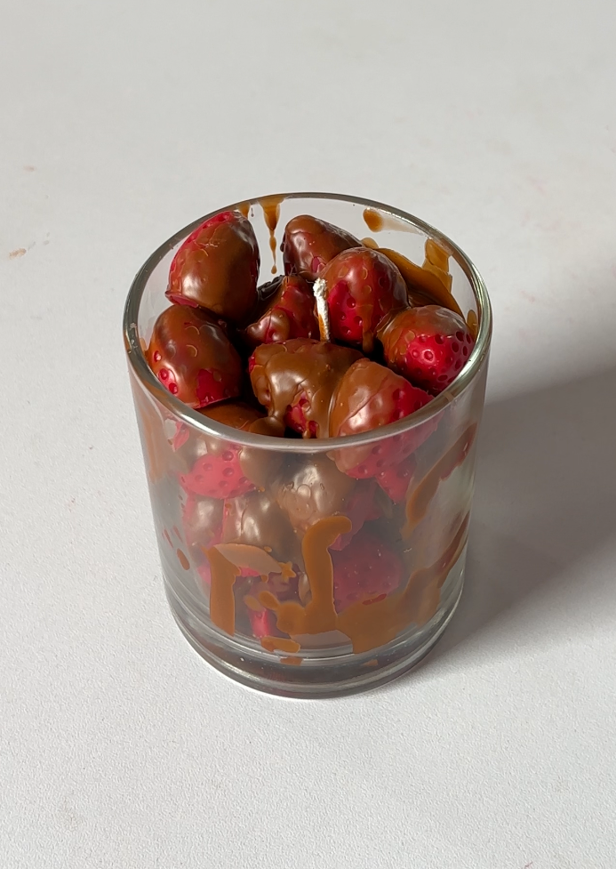 London Chocolate Strawberries Candle - Luxury Scented Candle
