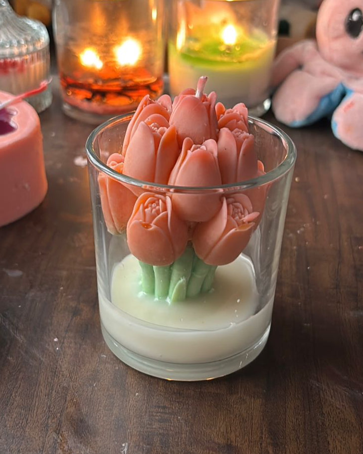 Glass Tulip Bouquet Candle🌷