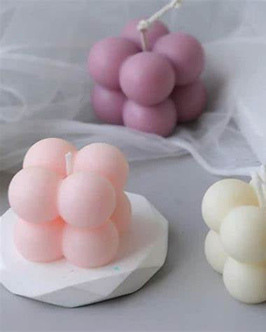 Mini Bubble Candle 🫧 | Small in Size, Big on Style