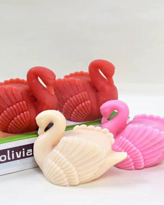 The Swan Candle - Luxury Scented Candle