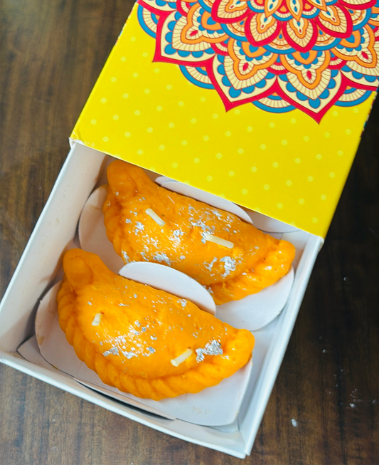 Gujiya Candle Gift Box