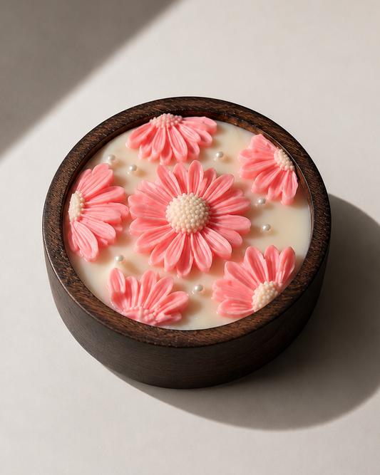 Daisy Bloom Wooden Bowl Candle - Luxury Scented Candle & Decor