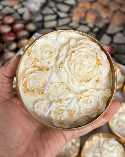 White Serenity - Soy Scented Metal Urli Candle