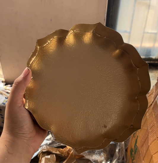 9 inch Lotus Urli Thal