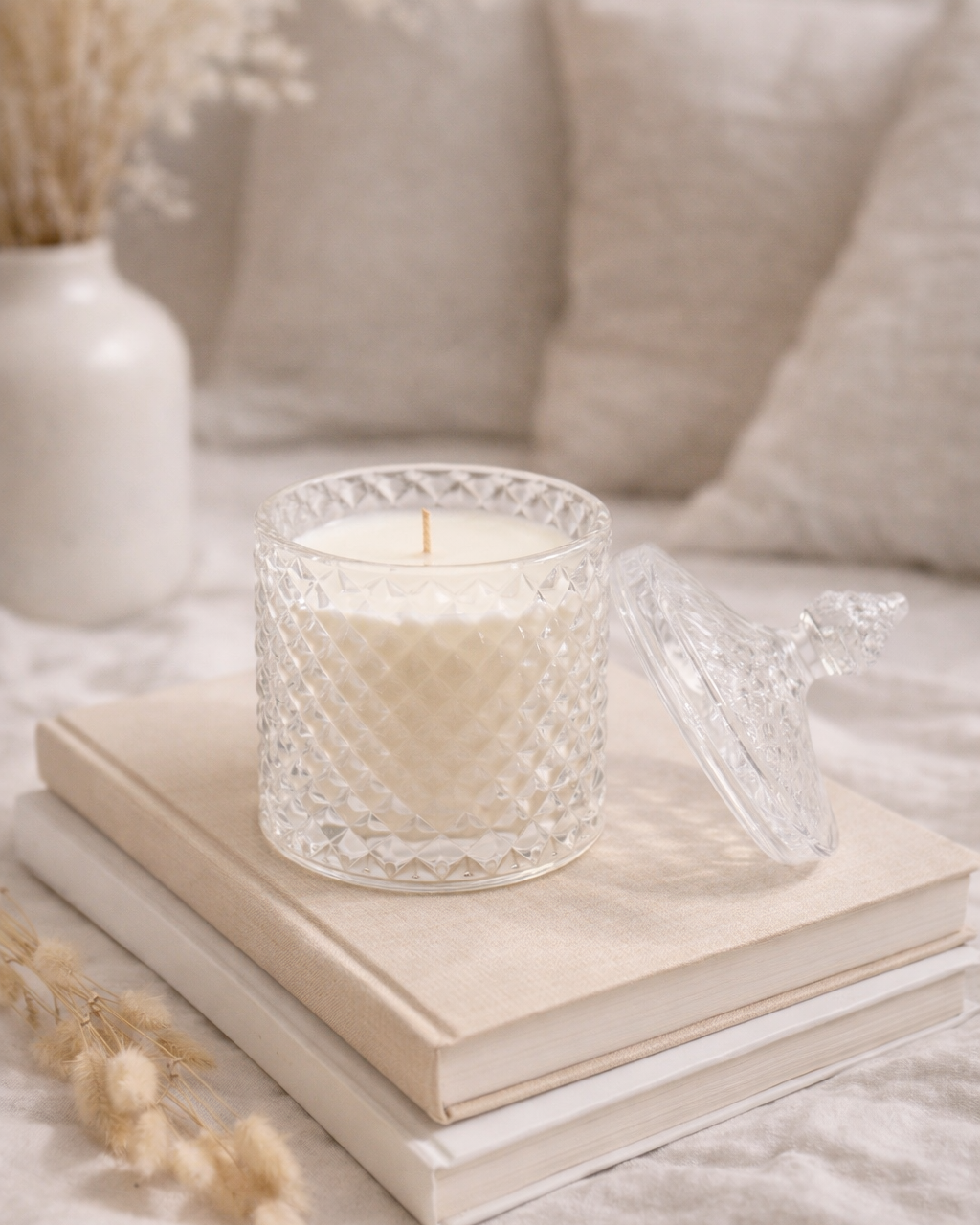 Diamond Crystal Glass Jar Candle - A Luxury Soy Scented Candle & Decor [Large]